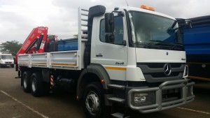 Mercedes-Benz crane truck